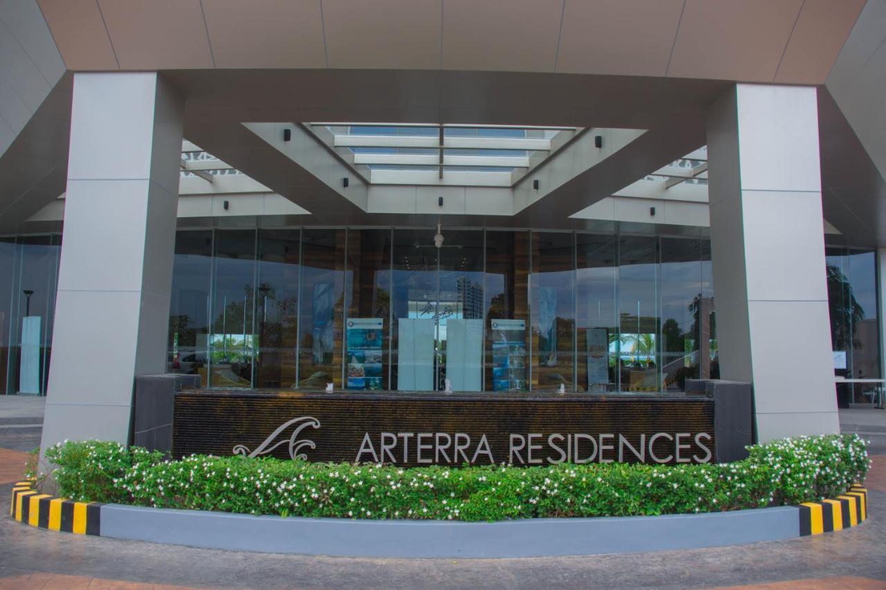 Oceanfront At Arterra, Fast Wifi, Nflix, Kitchen - H Or L Villa Isla de Mactán Exterior foto