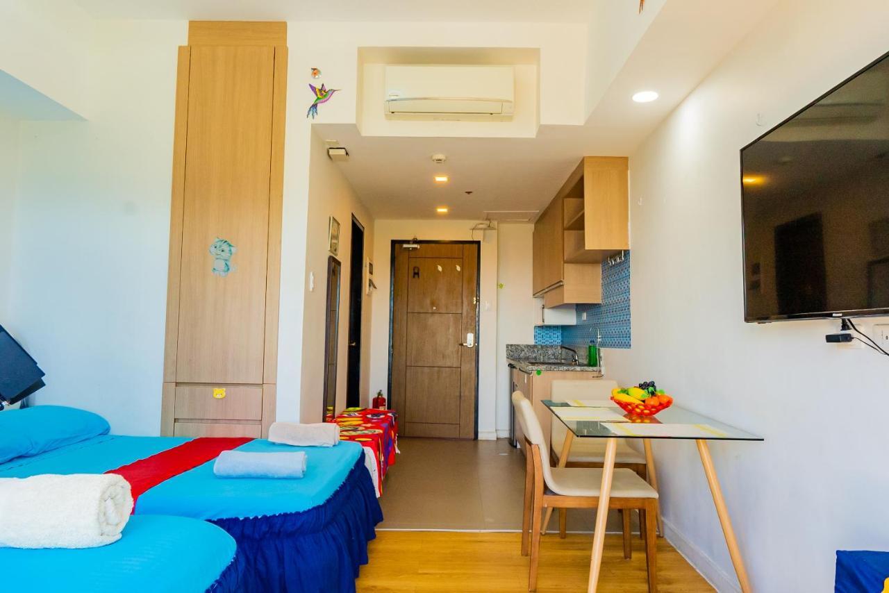 Oceanfront At Arterra, Fast Wifi, Nflix, Kitchen - H Or L Villa Isla de Mactán Exterior foto